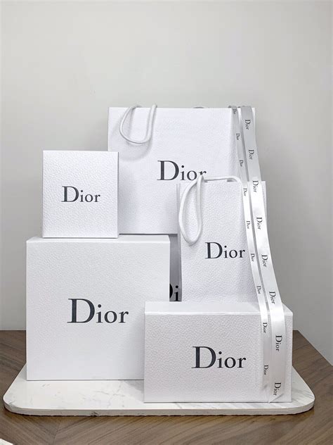 unique home gifts dior.